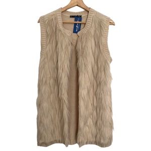 POTTER’S POT NWT Faux Fur Cardigan Vest in Taupe, Size Medium